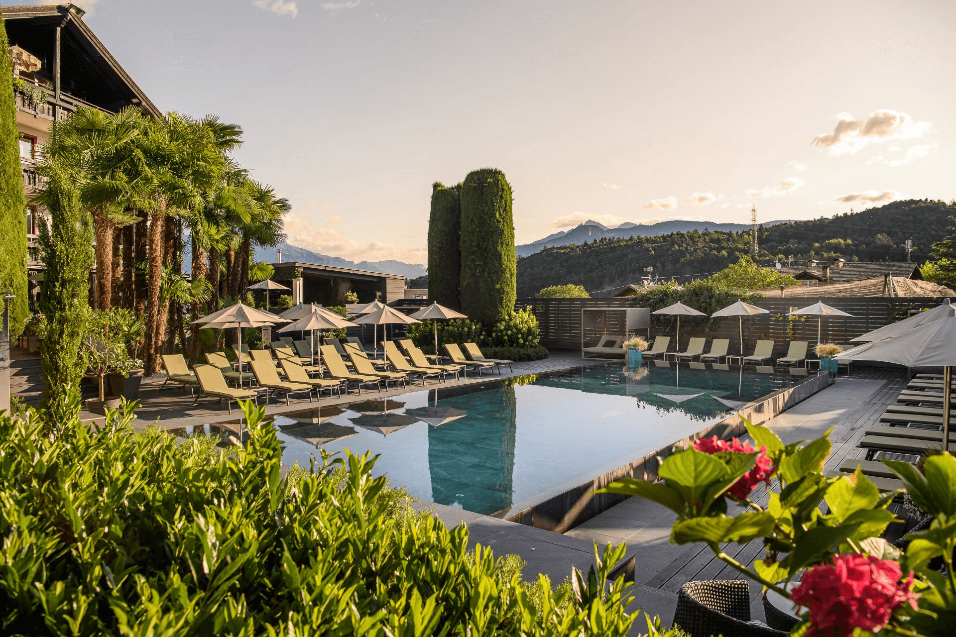 Golf course panorama with mountain backdrop