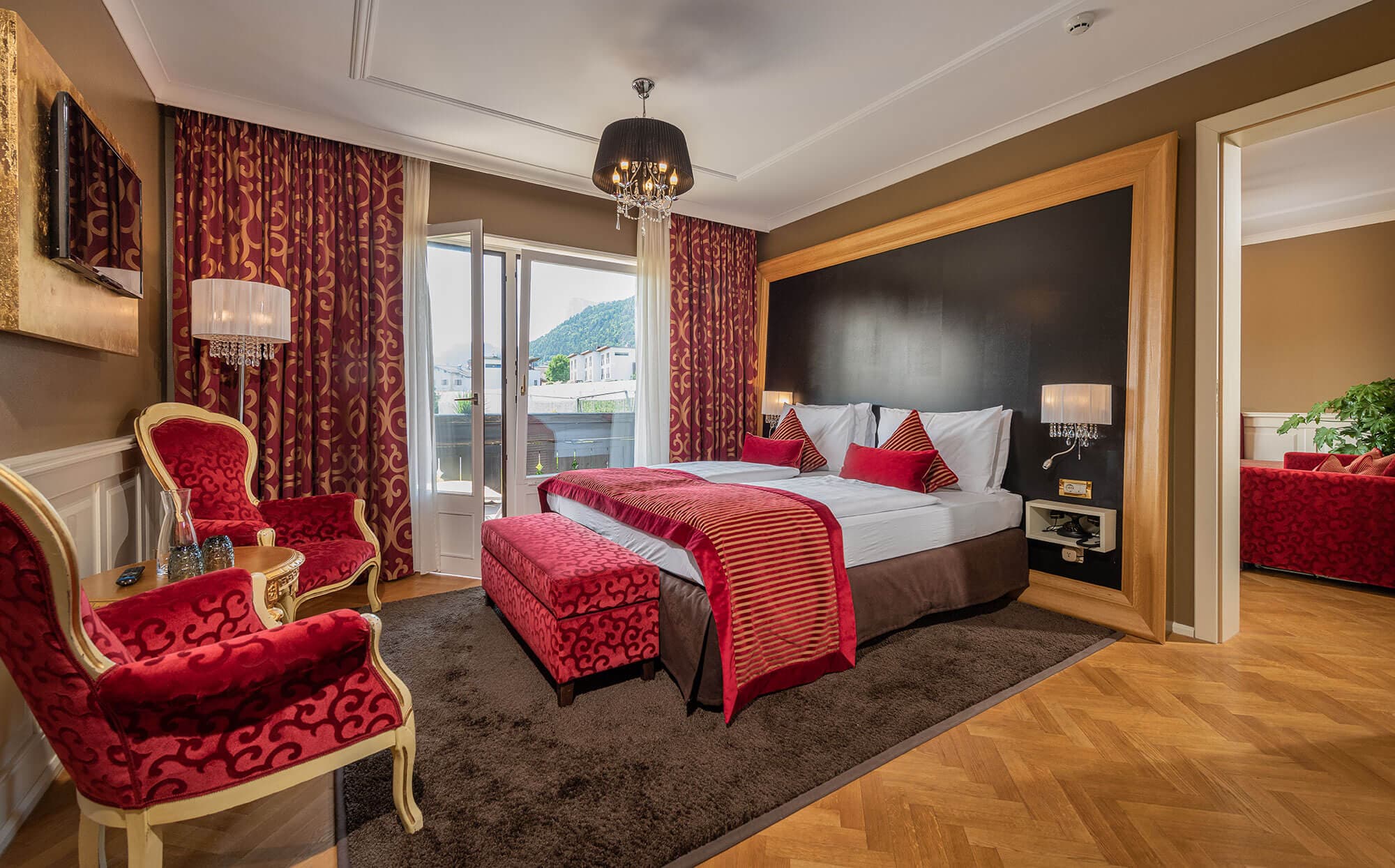 Aurea Suite